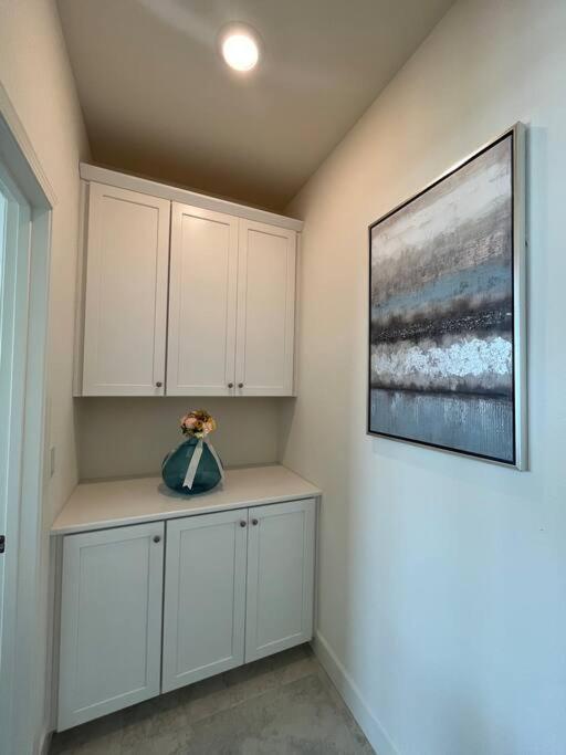 Brand-New, Beautiful & Stylish Home In Sacramento! ภายนอก รูปภาพ