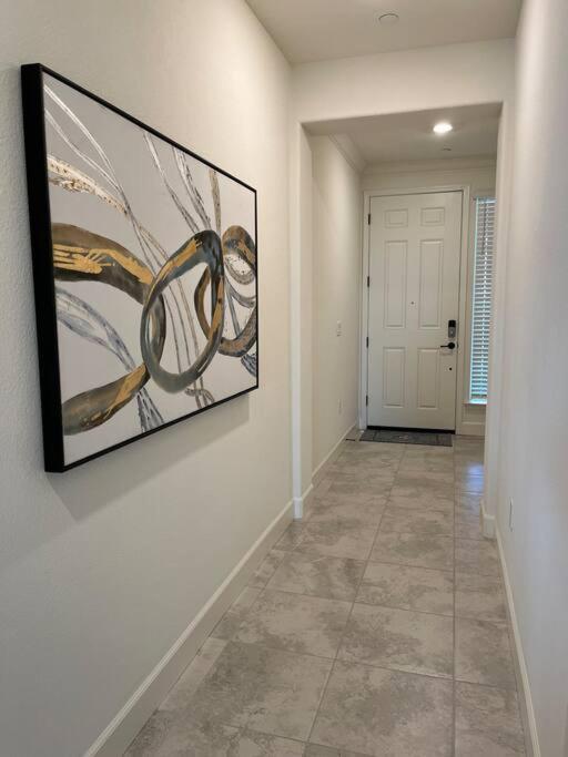 Brand-New, Beautiful & Stylish Home In Sacramento! ภายนอก รูปภาพ