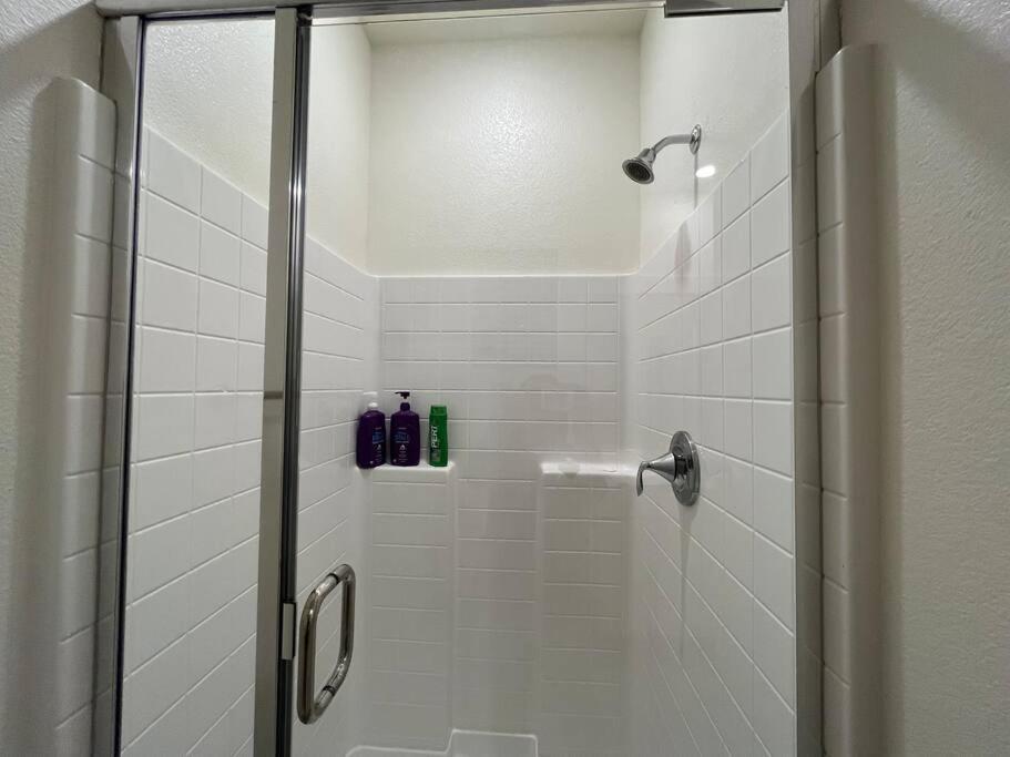 Brand-New, Beautiful & Stylish Home In Sacramento! ภายนอก รูปภาพ